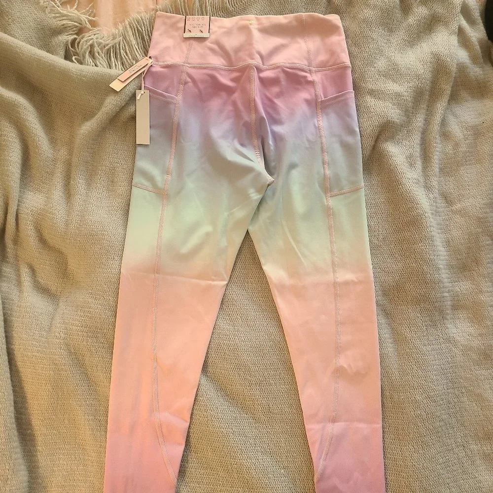 Pastel Rainbow Leggings with Pockets - Picture 3 of 5